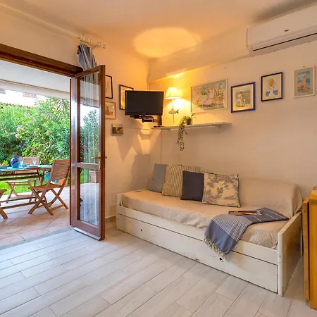 D4 - H1 By Interhome Apartment