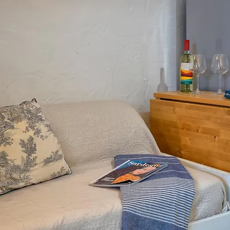D4 - H1 By Interhome Apartment