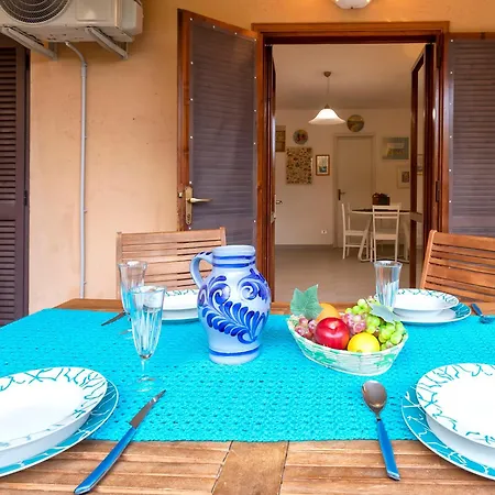 D4 - H1 By Interhome * Golfo Aranci