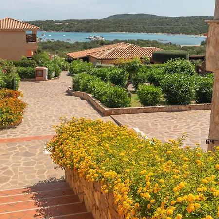 D4 - H1 By Interhome Apartment Golfo Aranci