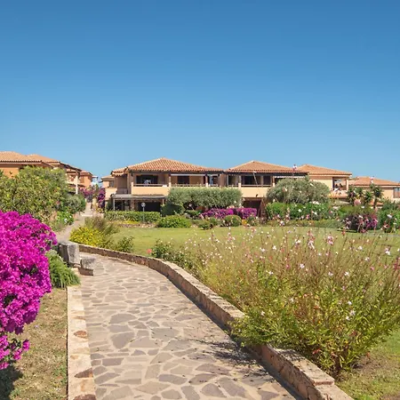 D4 - H1 By Interhome Apartment Golfo Aranci