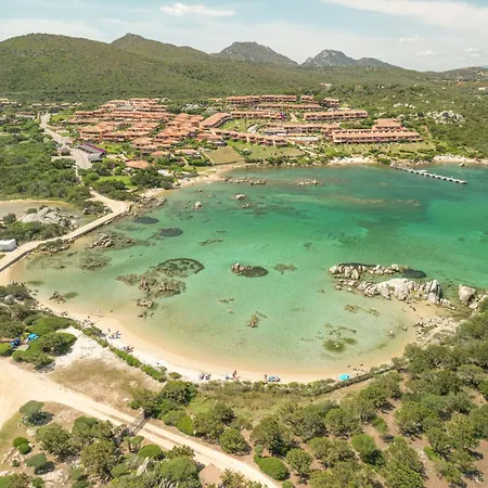 D4 - H1 By Interhome Apartment Golfo Aranci